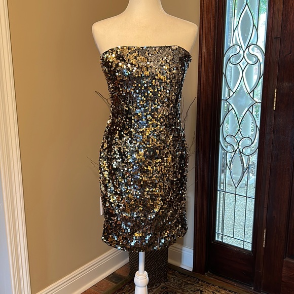 La Femme Short Trendy Sequin Prom Dress sz8 - Picture 2 of 15